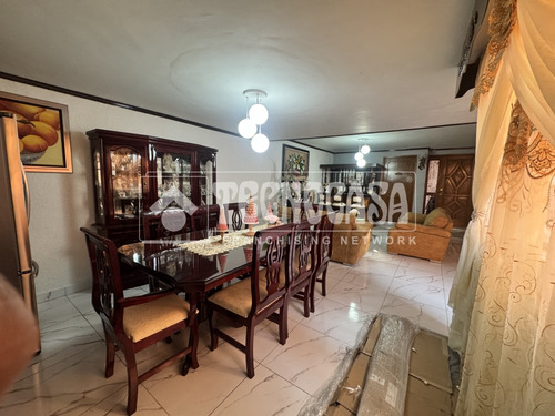 Venta Casas Jacarandas T-df0165-0077