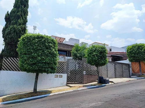 Casa Con Jardín Y Terraza En Bosque De Las Lomas