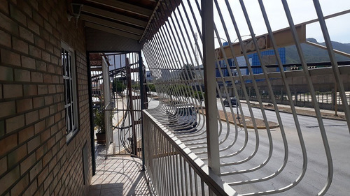 Imagen 11 de 11 de Apartamento Av. Circunvalación Norte, Conjunto Cerrado.