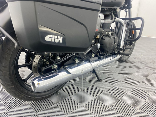 Imagen 22 de 25 de Royal Enfield Meteor 350