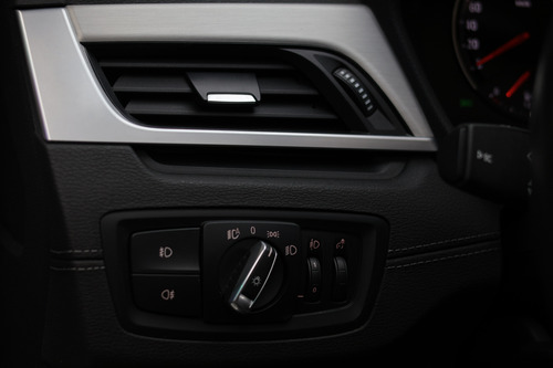 BMW X1 2.0 Sdrive20i X-line Active Flex 5p