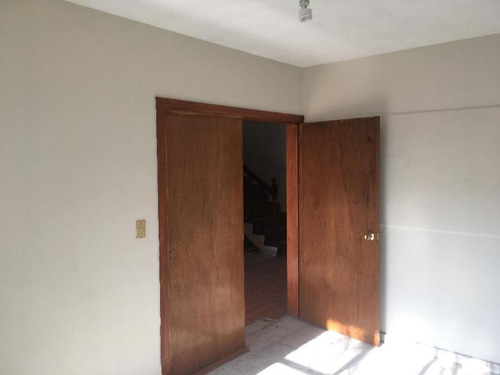 Imagen 7 de 20 de Casa En Renta En León, Moderno León, Gto.oficinas O Consultorios Puede Ser Con Jardin De 160m2