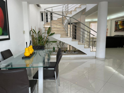 Imagen 21 de 27 de Venta De Casa Con Acabados De Lujo Urbanización Portofino Ah