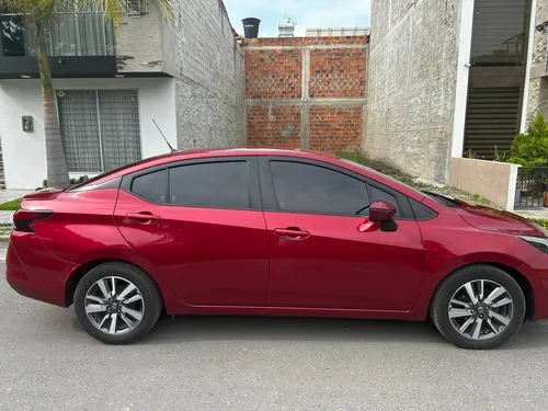 Nissan Versa 1.6 Advance