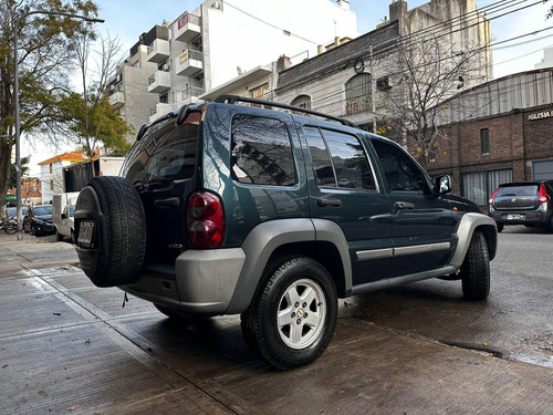 Jeep Cherokee 2.8 Sport At