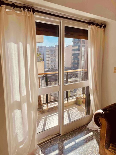 Departamento En Avenida Juan Bautista Alberdi 200