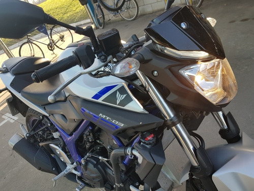 Moto Naked Yamaha Mt 03 Abs