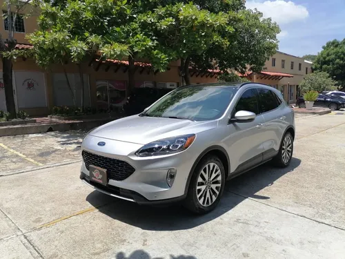 Ford Escape Hybrid Titanium 4x4