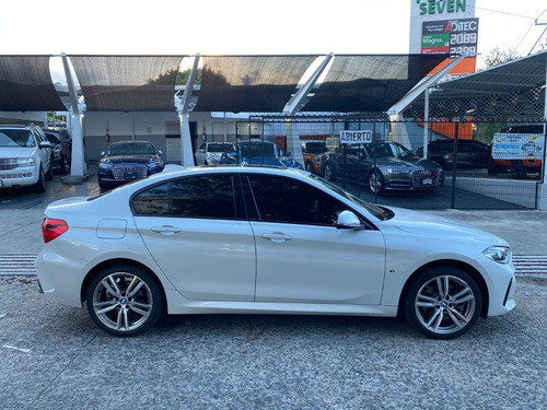 Imagen 2 de 8 de Bmw Serie 1 120i M Sport 2021