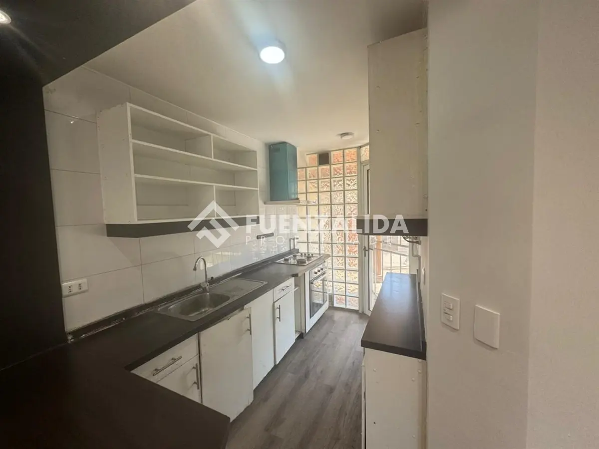 Imagen 5 de 17 de Venta Peñaflor 3d 3b Con Piscina