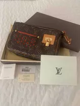 Trend & Style - 🤎LOUIS VUITTON PORTA PASAPORTE 🤩 Pide el