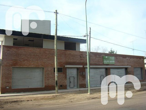 Imagen 5 de 17 de Local - La Plata