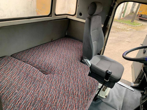 Imagem 11 de 13 de Volvo Nl10 310