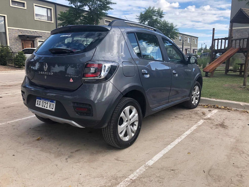 Renault Sandero Stepway 2016 1.6 Privilege 105cv