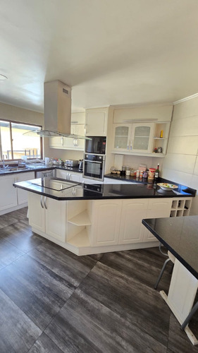 Broker Impecable 5d-4b-se-depend- Patio- Piscina