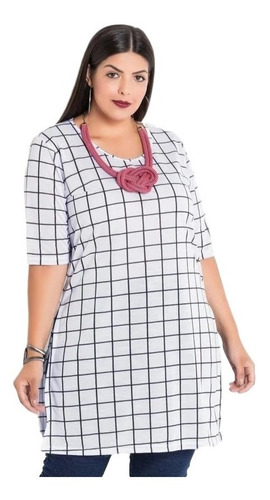Imagem 2 de 10 de Blusa Feminina Plus Size Alongada Branca Com Fenda Manga 3/4