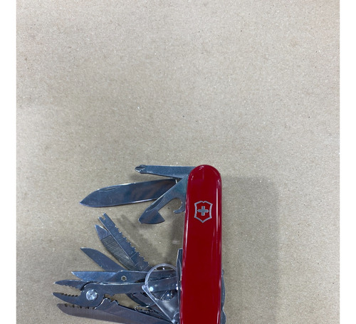 Navaja Victorinox Swiss Champ