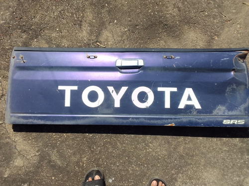 Compuerta Trasera Para Toyota Hilux 2005