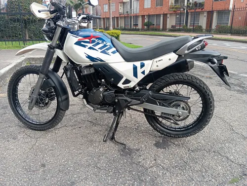 Hero Xpulse 200 Advance Modelo 2024