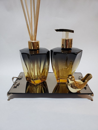 Imagem 3 de 7 de Kit Lavabo Frasco Elegance Malbec + Bandeija + Passaro+