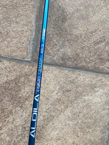 Titleist 907 D1 9.5° Driver / Aldila Vs Proto By You 65 S (Usado)