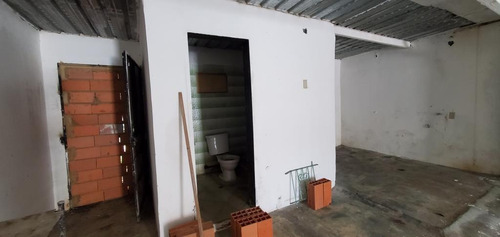 Imagen 7 de 11 de En Alquiler Local Comercial En Naguanagua De 72m2