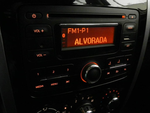 Renault Sandero Expression Hi-flex 1.6 8v 5p