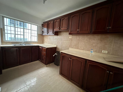 *oferta, Nuevo Precio *ensanche Ozama*se Vende Apartamento