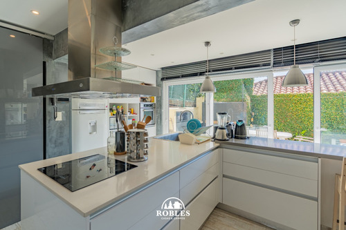 Casa - Chalet En Venta En Mar Del Plata