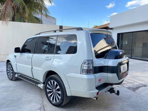Imagem 2 de 9 de Mitsubishi Pajero Full 3.2 Hpe 4x4 16v Turbo Intercooler
