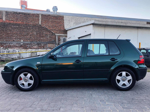 Volkswagen Golf 1.6