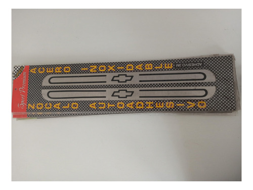 Imagen 1 de 1 de Accesorios Zocalos Inox Simbolo De Chevrolet Sport Premium