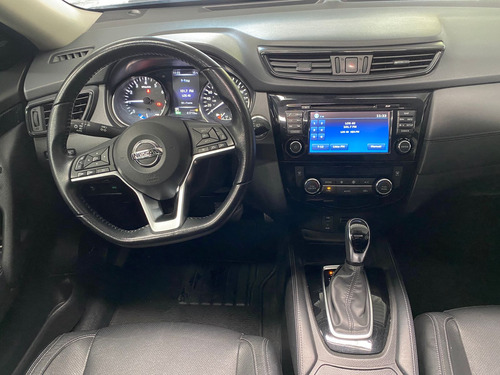 Nissan X-Trail 2.0 Exclusiv 2 Row Hybrid