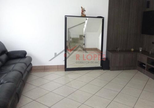 Lindo Sobrado No Bairro Vila Carrão, 3 Dorm, 1 Suíte, 5 Vagas, 168 M - 2151