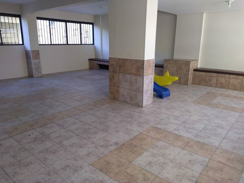 Imagem 3 de 9 de Locação - Apartamento 03 Dorm. - Santo Amaro - São Paulo/sp - Rr4949