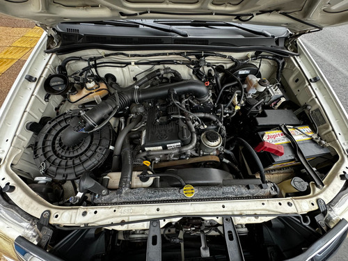 Toyota Hilux 2.7 SRV 4X2 CD 16V