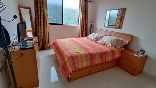 Apartamento En Parque Caiza En Campo Neblina Kb14