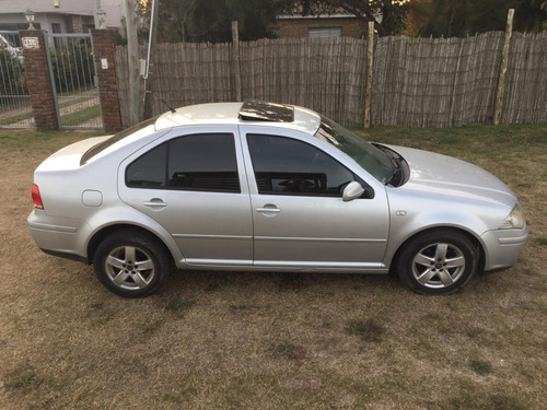 Volkswagen Bora 2.0 Trendline 115cv Tiptronic 2009