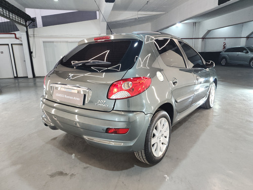 Peugeot 207 1.4 Feline Hdi 70cv