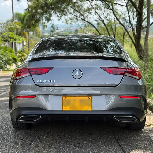 Mercedes-Benz Clase CLA 1.3 Cla 180 Amg Line At
