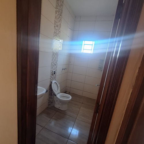 Casa De 3 Quartos, 1 Banheiro - Guatapará- Sp