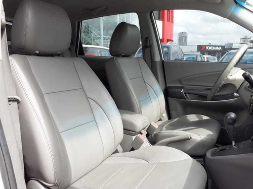 Hyundai Trajet Gls 2.7 V-6 24v 4p