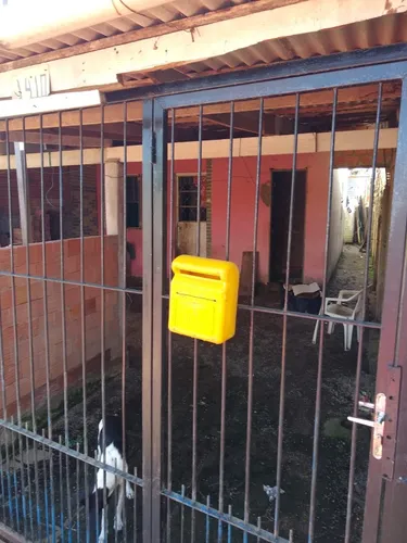 2 Casas ( Alvenaria E Madeira)