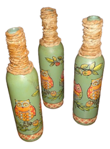 Trío De Botellas Pintadas Y Decoradas Con Decoupage Verde Con Decoupage De Lechucitas