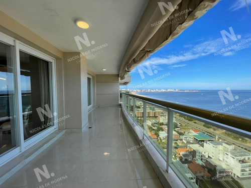 Imagen 26 de 29 de Departamento En Le Jardin Unificado Grande En Venta Con Vista Al Mar - Punta Del Este Mansa