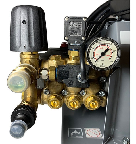 Imagen 4 de 10 de Hidrolavadora Industrial 3000psi Con Paro Automatico 6.7 Hp Italiana Bomba De Alta Presión Annovi Reverberi Apollo 6