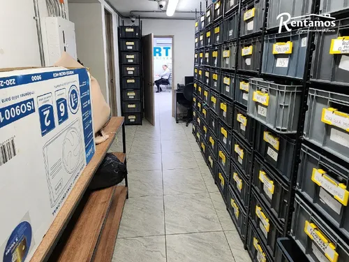 Bodega En Venta En Avenida 33. Cod V775312