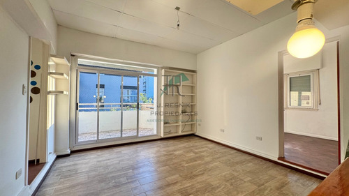 Departamento 3 Ambientes 2 Baños Impecable Por Escalera