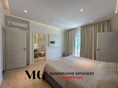 Casa En Venta Y Alquiler, 8 Ambientes - Saint Thomas Este, Esteban Echeverría