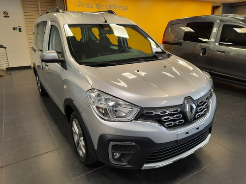 Renault Kangoo Stepway - Tres Formas De Retiro (rr)